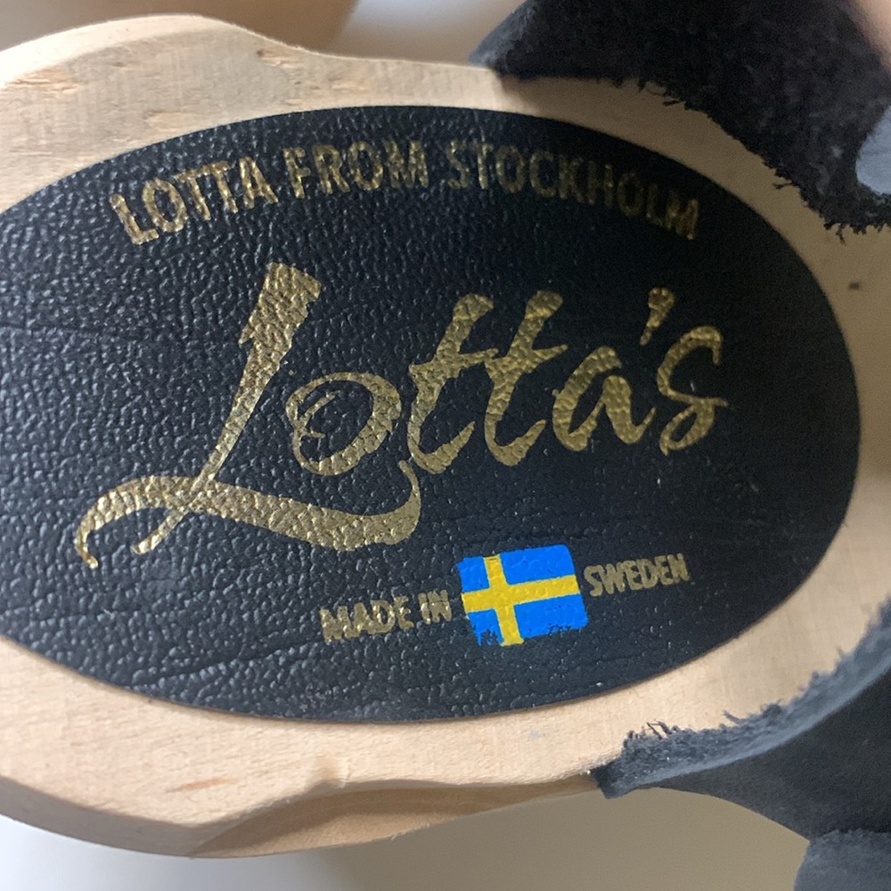 Lotta’s Peep Toe Clogs Black Leather
Size 37  Lotta From Stockholm - Picture 7 of 8